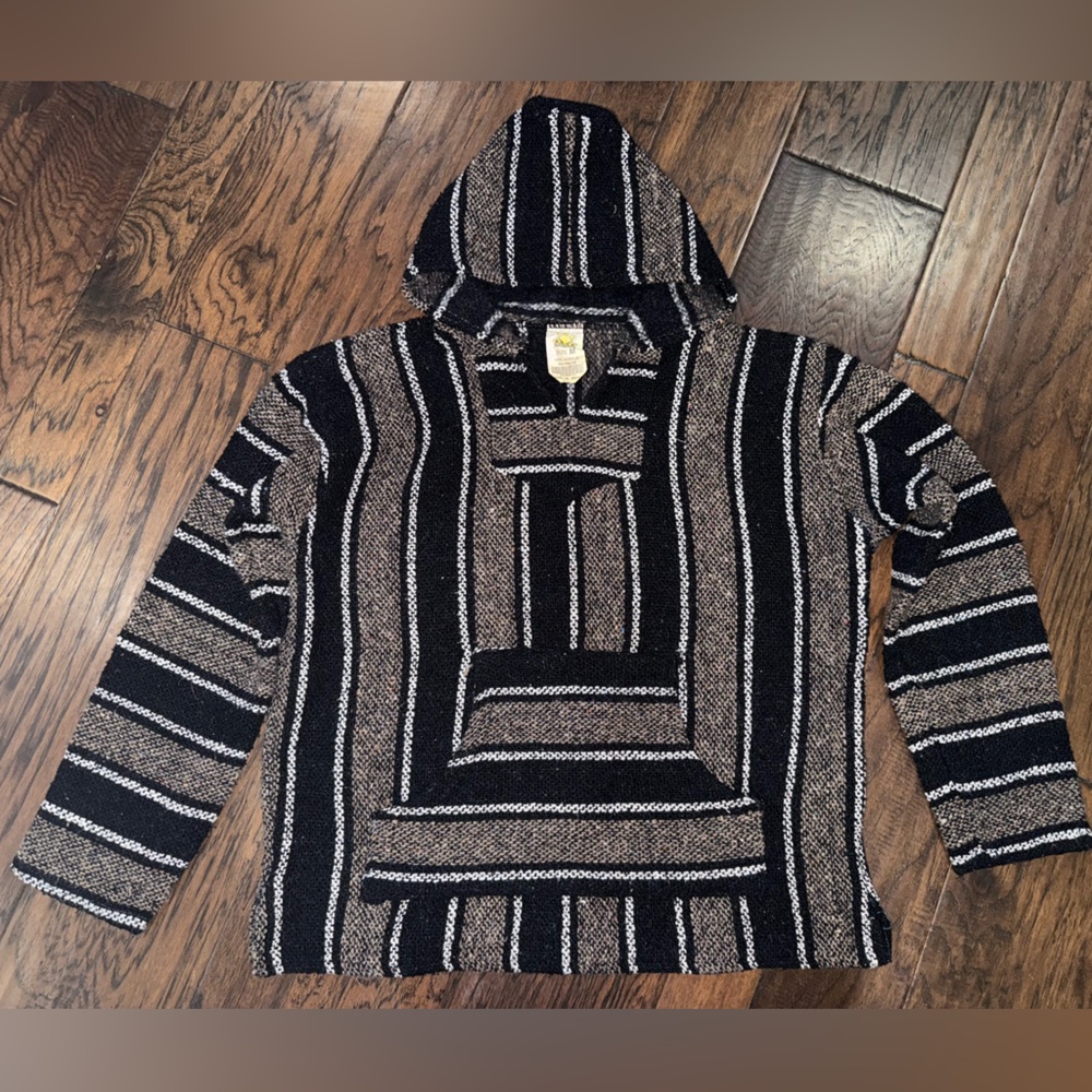 Sunspecs Black, White, Taupe Baja Hoodie size Medium